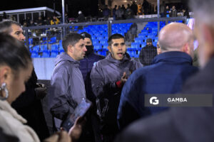 Javier Feres, árbitro central. Liga AUF Uruguaya. Estadio Charrúa.