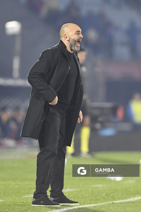 Marcelo Méndez, director técnico de Montevideo City Torque, Copa Conmebol Sudamericana. Estadio Centenario.