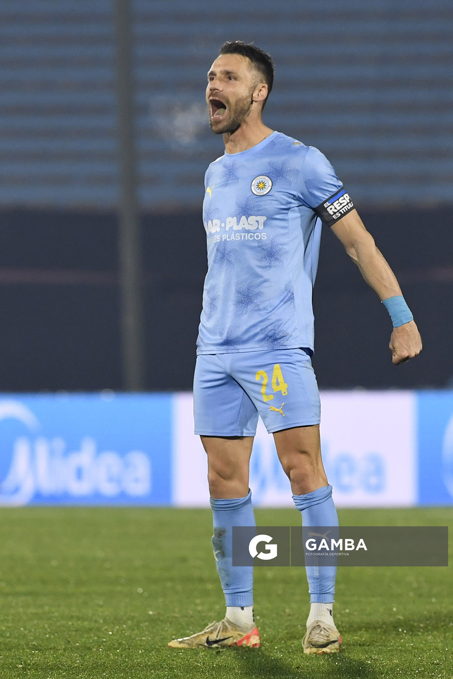 Gary Kagelmacher, de Montevideo City Torque, Copa Conmebol Sudamericana. Estadio Centenario.
