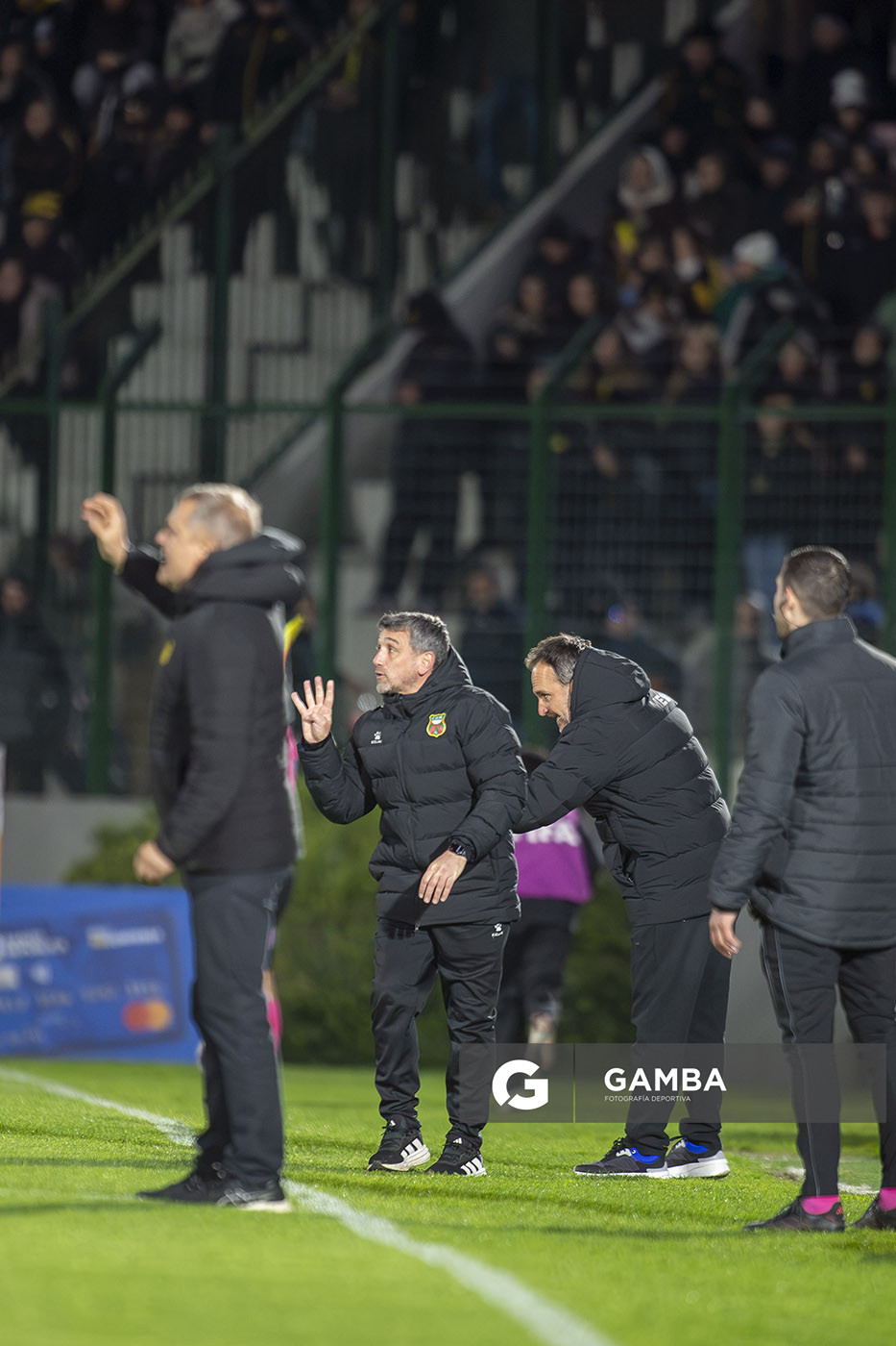 Luis Salsamendi, asistente técnico de Deportivo Maldonado; Liga AUF Uruguaya. Estadio Domingo Burgueño.
