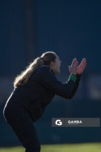 Eugenia Toledo, directora técnica de Ituzaingó, 24ª Copa Nacional de Fútbol Femenino .