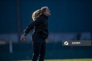 Eugenia Toledo, directora técnica de Ituzaingó, 24ª Copa Nacional de Fútbol Femenino .
