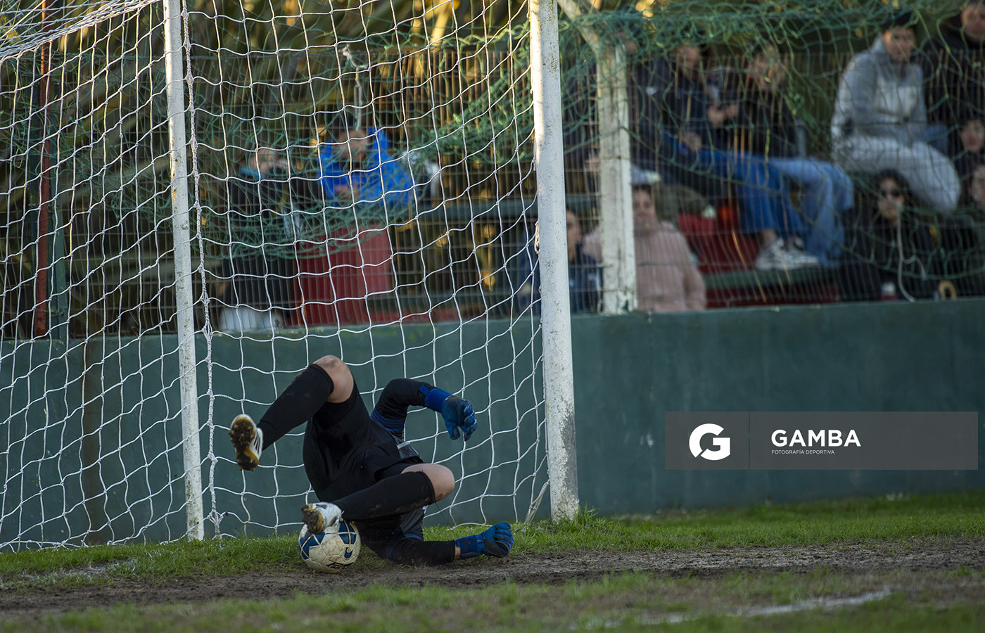 Débora de los Santos, golera de Arachanas, 24ª Copa Nacional de Fútbol Femenino .
