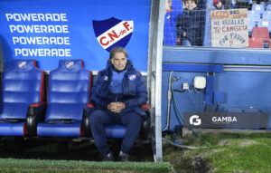 Daniel Carreño, director técnico de Nacional, Liga AUF Uruguaya. Estadio Gran Parque Central.