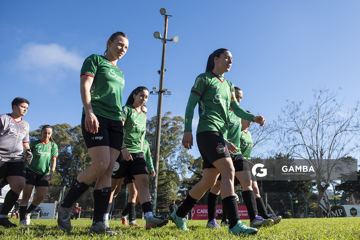 Paula Navarro, capitana de Ituzaingó. 24ª Copa Nacional de Fútbol Femenino .