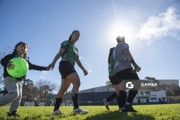 Nathalie Haller, de Ituzaingó, 24ª Copa Nacional de Fútbol Femenino .