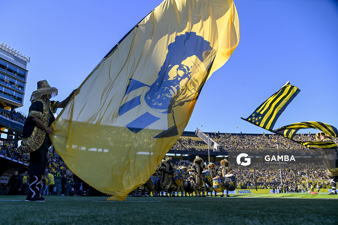 Homenaje a Ruben Rada. Liga AUF Uruguaya. Estadio Campeón del Siglo.