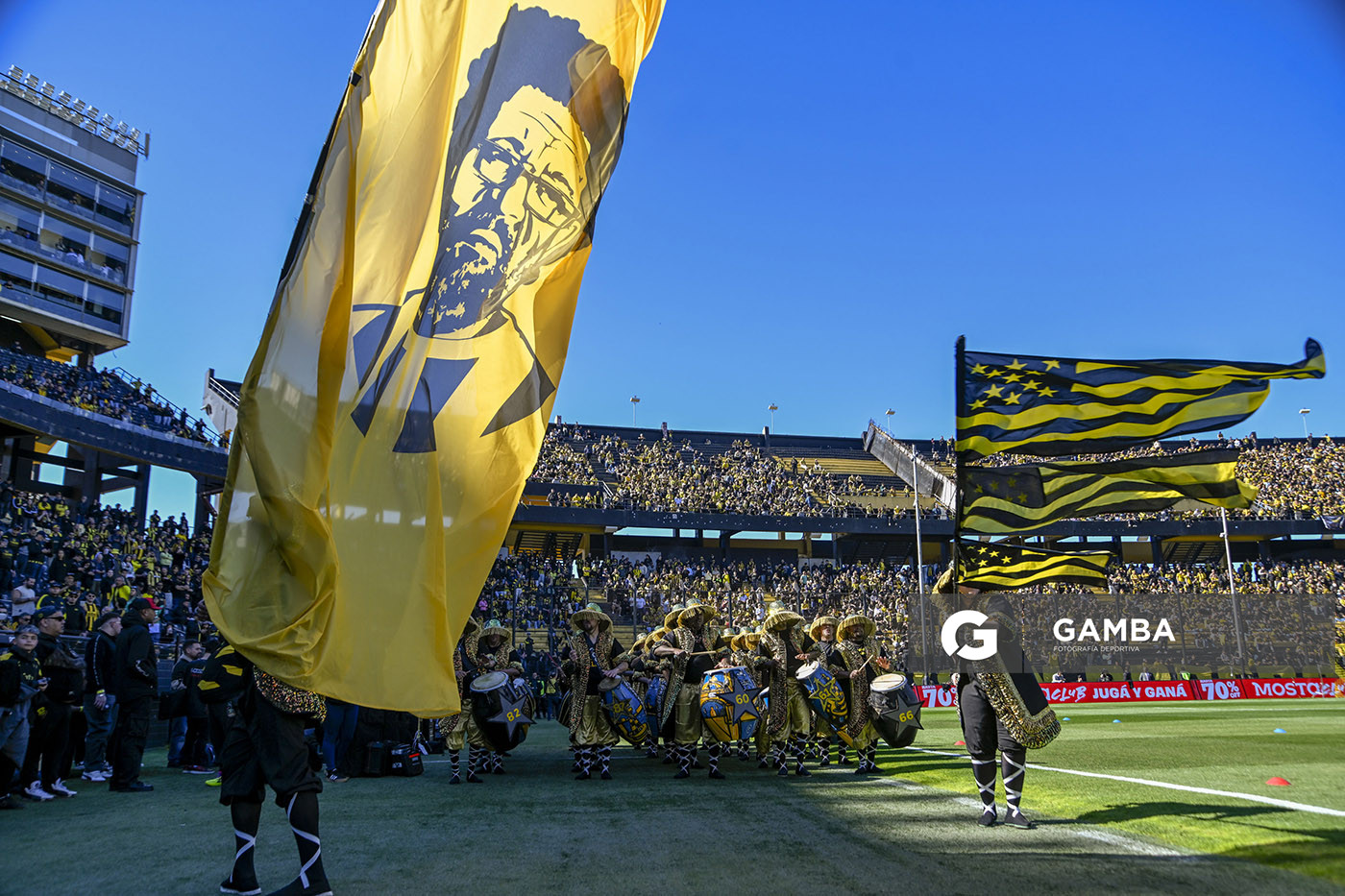 Homenaje a Ruben Rada. Liga AUF Uruguaya. Estadio Campeón del Siglo.