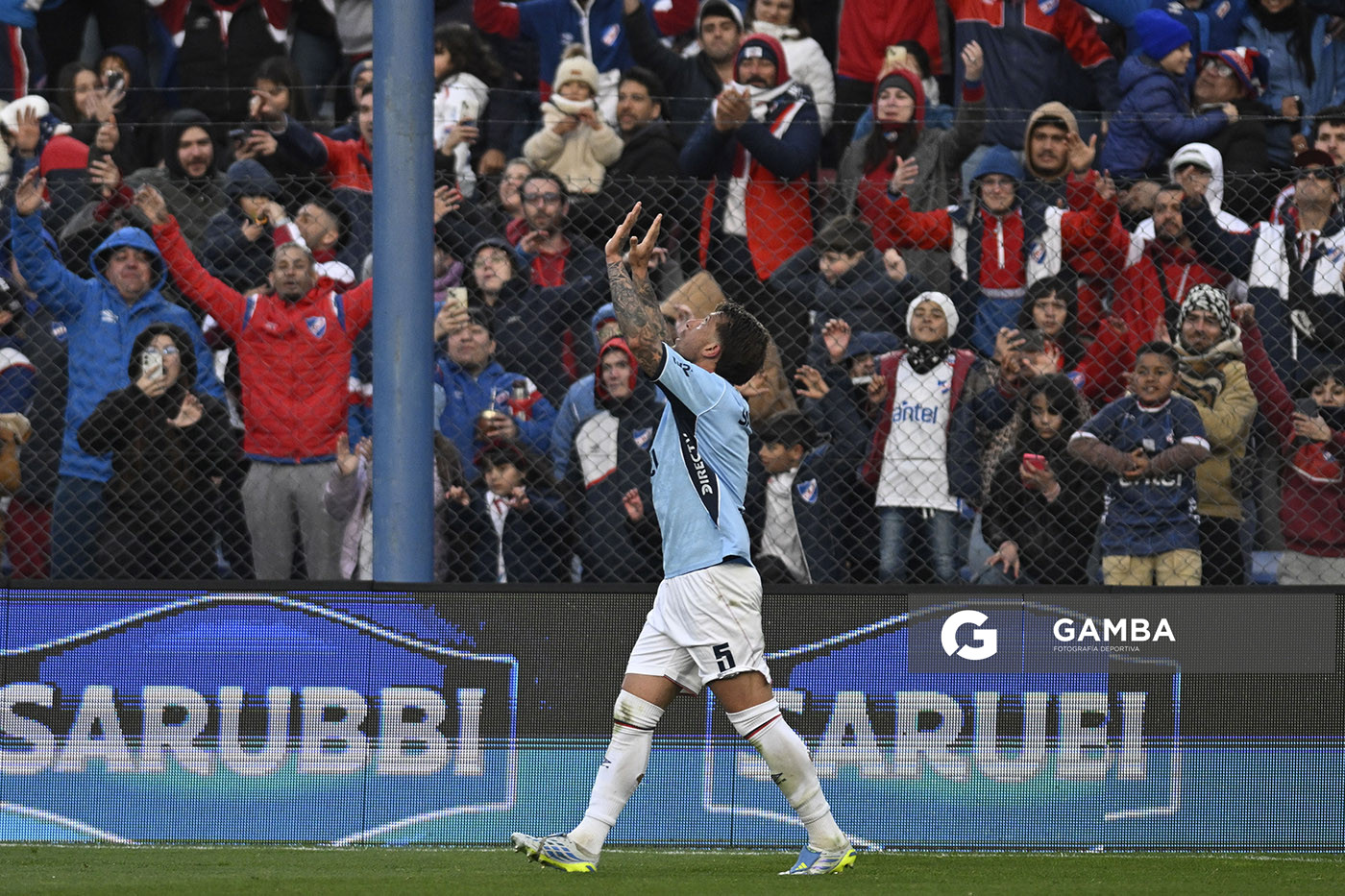 Francisco Calvo, de Nacional, Liga AUF Uruguaya. Estadio Gran Parque Central.