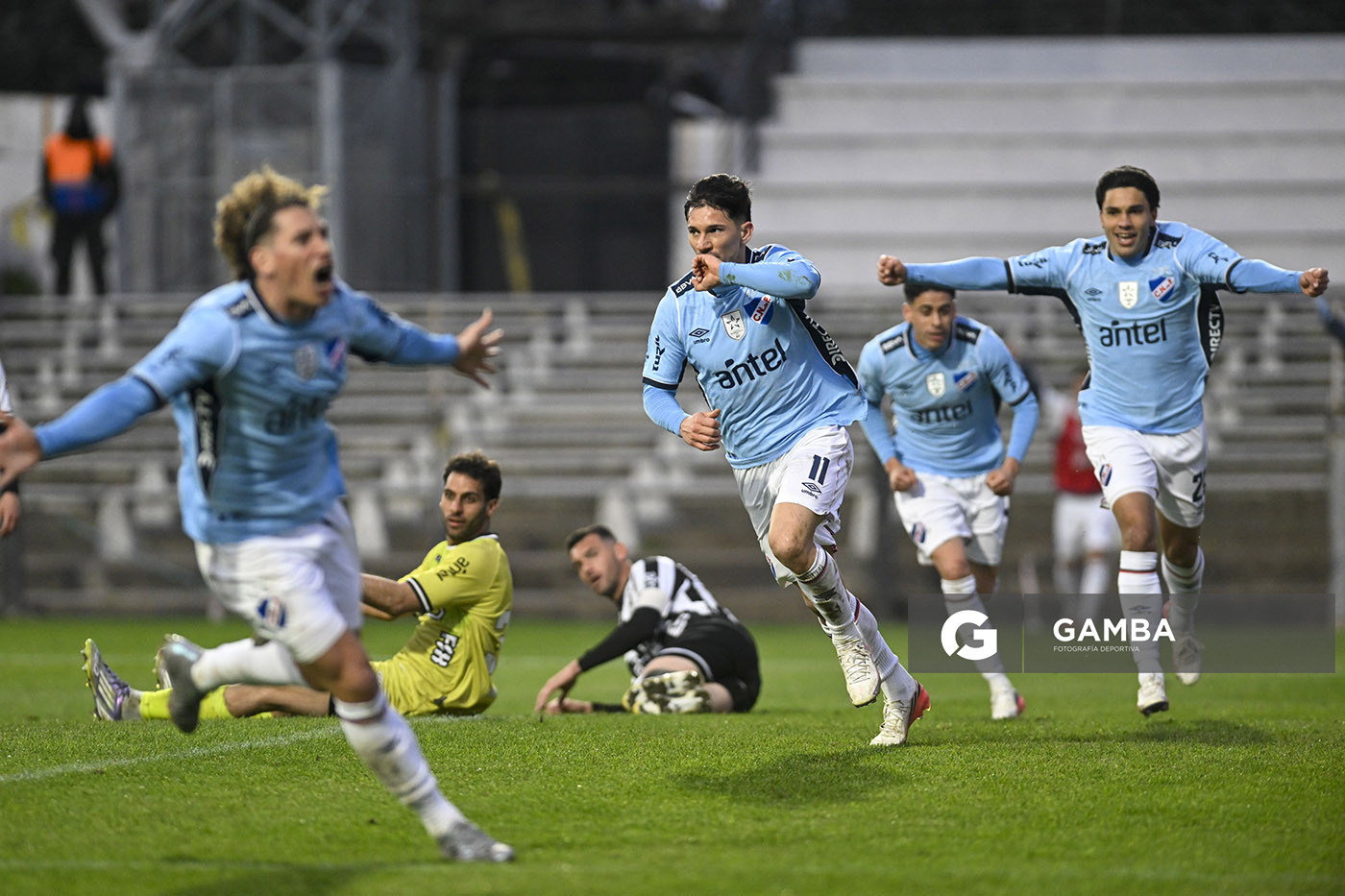 Maximiliano Silvera, de Nacional, Liga AUF Uruguaya. Estadio Parque Alfredo V. Viera.