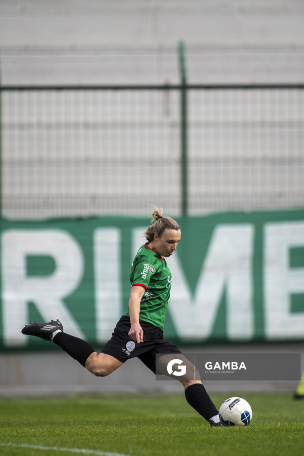 Katherine Ricca, de Ituzaingó, 24ª Copa Nacional de Fútbol Femenino .