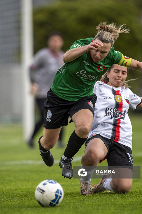 Katherine Ricca, de Ituzaingó, 24ª Copa Nacional de Fútbol Femenino .