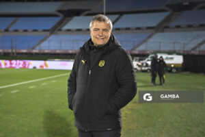 Diego Aguirre, director técnico de Peñarol, Liga AUF Uruguaya. Estadio Centenario.