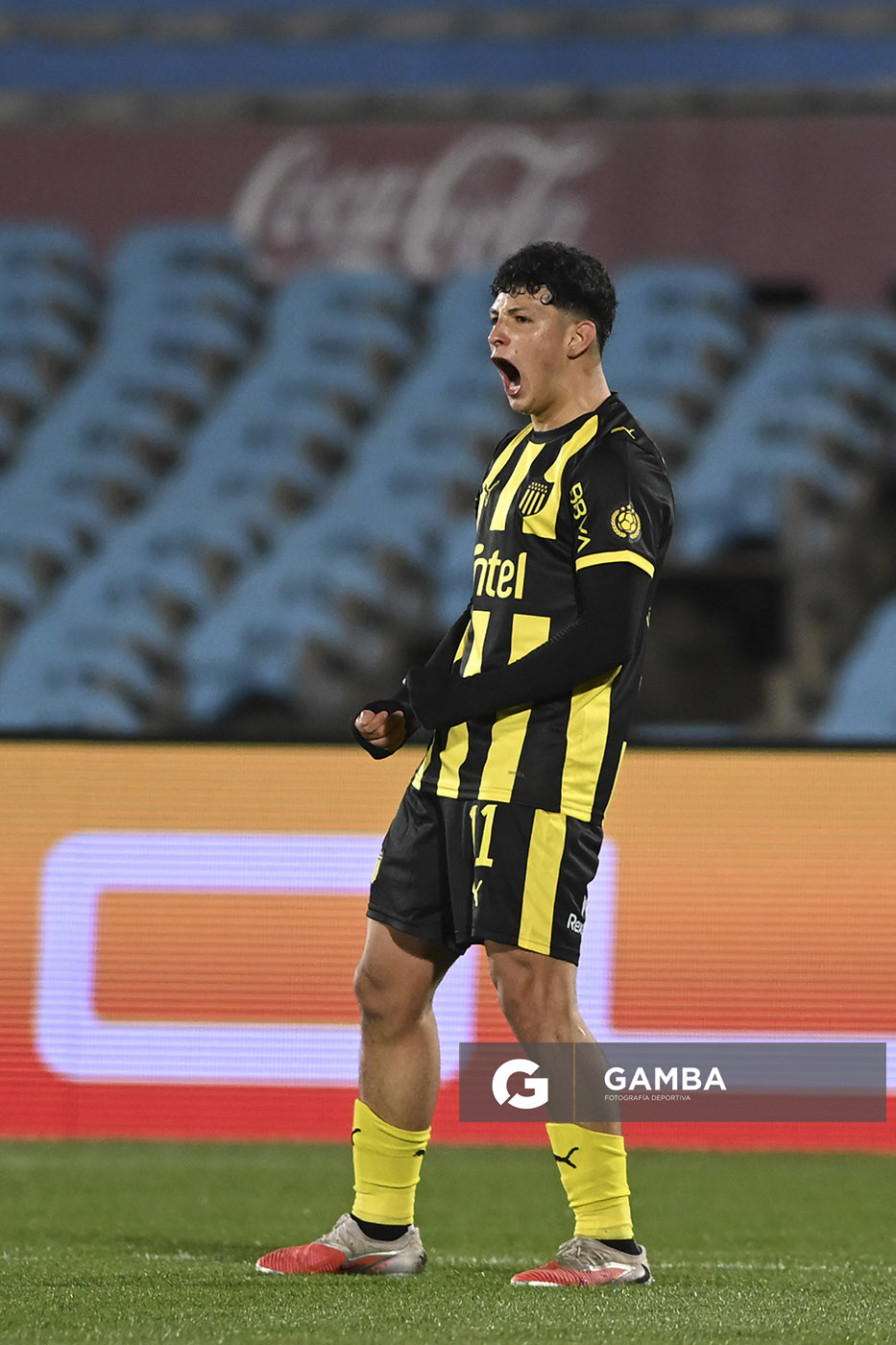 Cristian Leonel Jaime, de Peñarol, Liga AUF Uruguaya. Estadio Centenario.