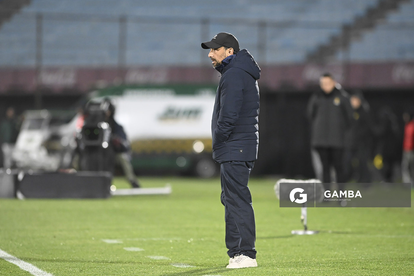 Federico Nievas, director técnico de Albion, Liga AUF Uruguaya. Estadio Centenario.