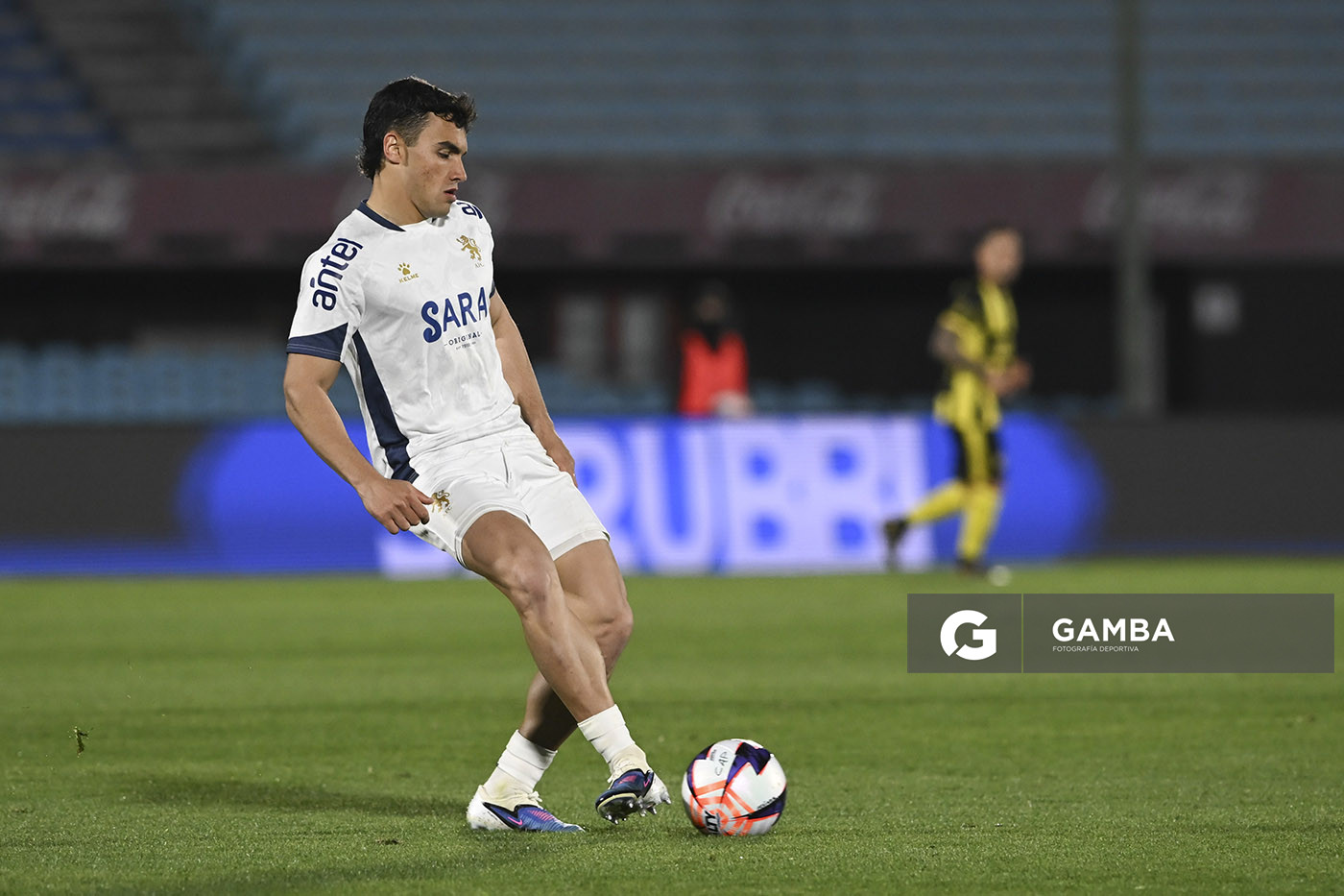Francisco Couture, de Albion, Liga AUF Uruguaya. Estadio Centenario.