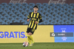 Ignacio Alegre, de Peñarol, Liga AUF Uruguaya. Estadio Centenario.