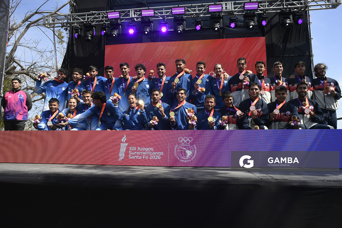 Uruguay medalla de Oro. Ocho remos largos con timonel Masculino. XIII Juegos Suramericanos Santa Fe 2026.