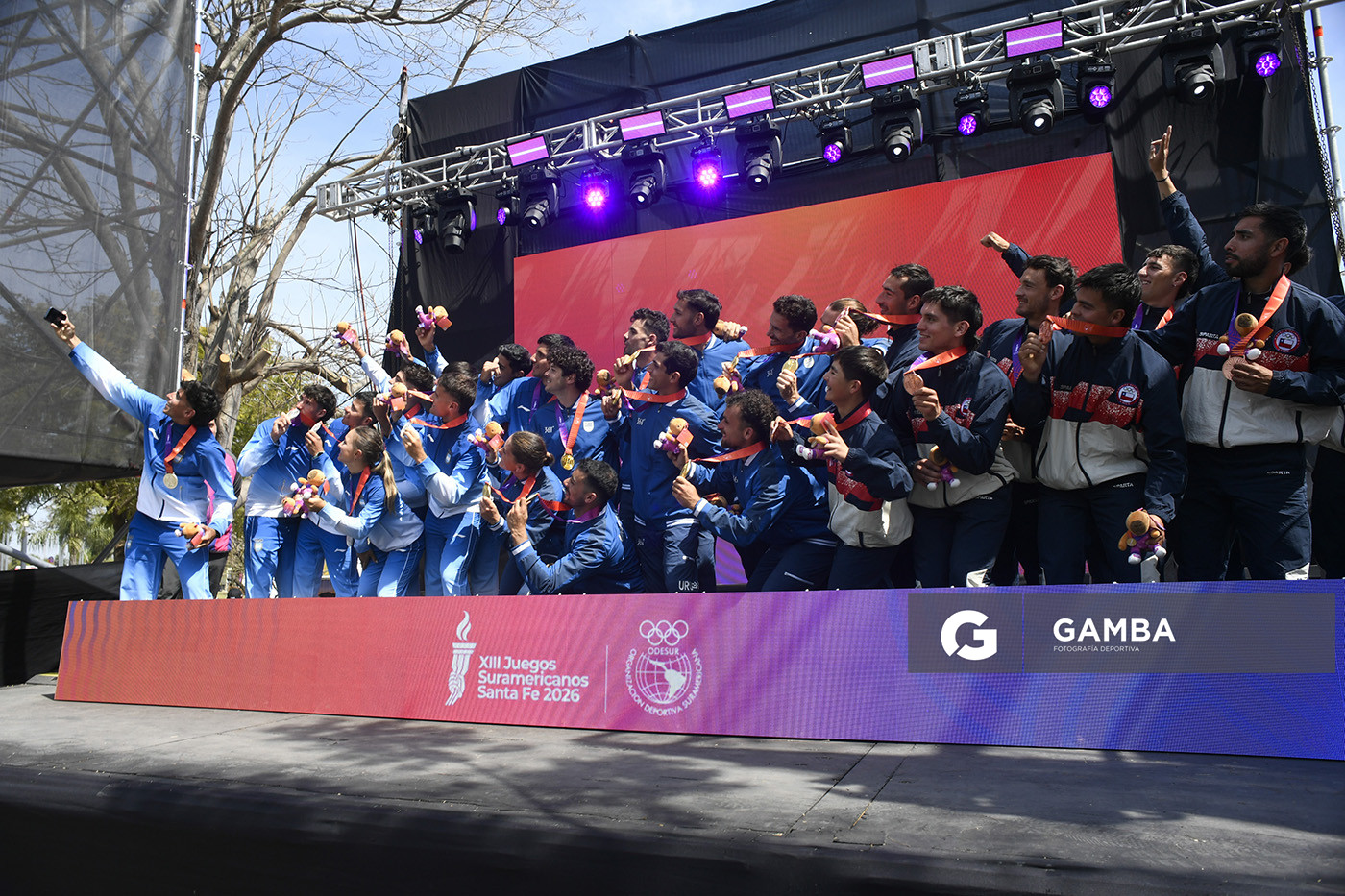 Uruguay medalla de Oro. Ocho remos largos con timonel Masculino. XIII Juegos Suramericanos Santa Fe 2026.