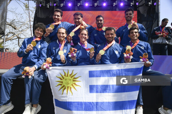 Uruguay medalla de Oro. Ocho remos largos con timonel Masculino. XIII Juegos Suramericanos Santa Fe 2026.