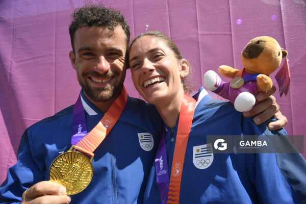 Bruno Cetraro y Romina Cetraro. Ocho remos largos con timonel Masculino. XIII Juegos Suramericanos Santa Fe 2026.