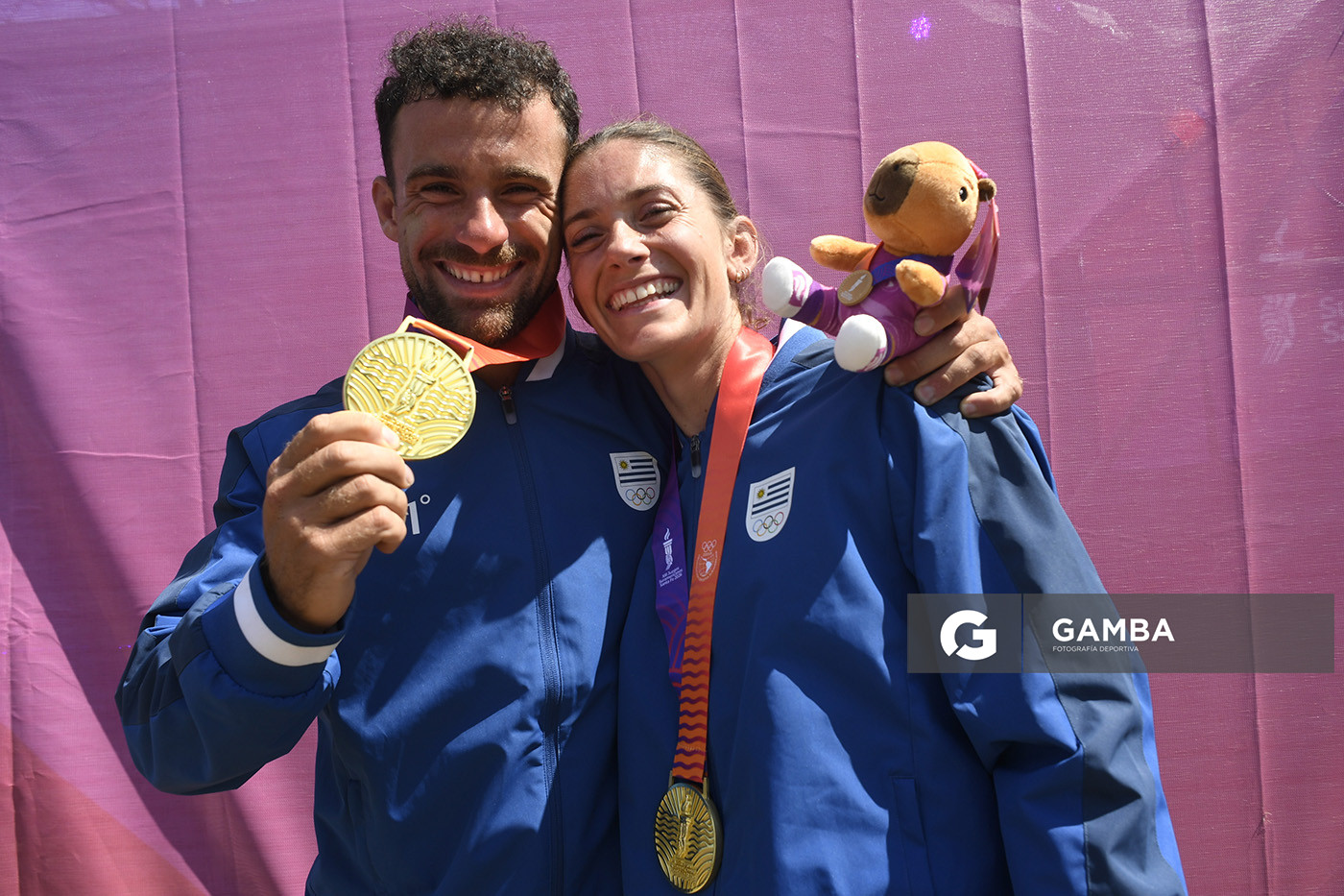 Bruno Cetraro y Romina Cetraro. Ocho remos largos con timonel Masculino. XIII Juegos Suramericanos Santa Fe 2026.
