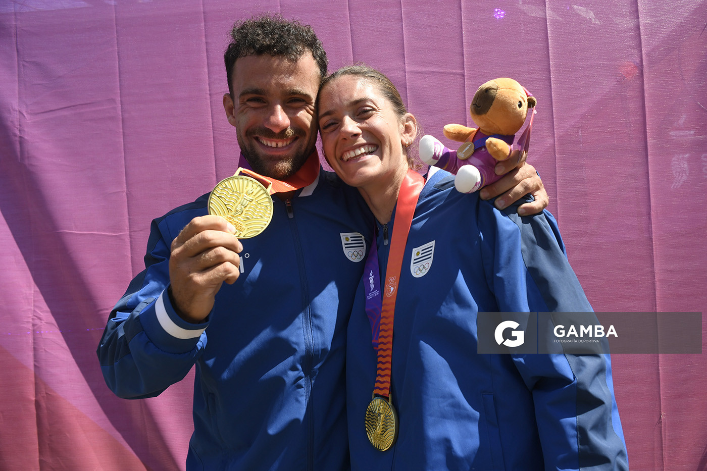 Bruno Cetraro y Romina Cetraro. Ocho remos largos con timonel Masculino. XIII Juegos Suramericanos Santa Fe 2026.