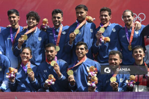 Uruguay medalla de Oro. Ocho remos largos con timonel Masculino. XIII Juegos Suramericanos Santa Fe 2026.