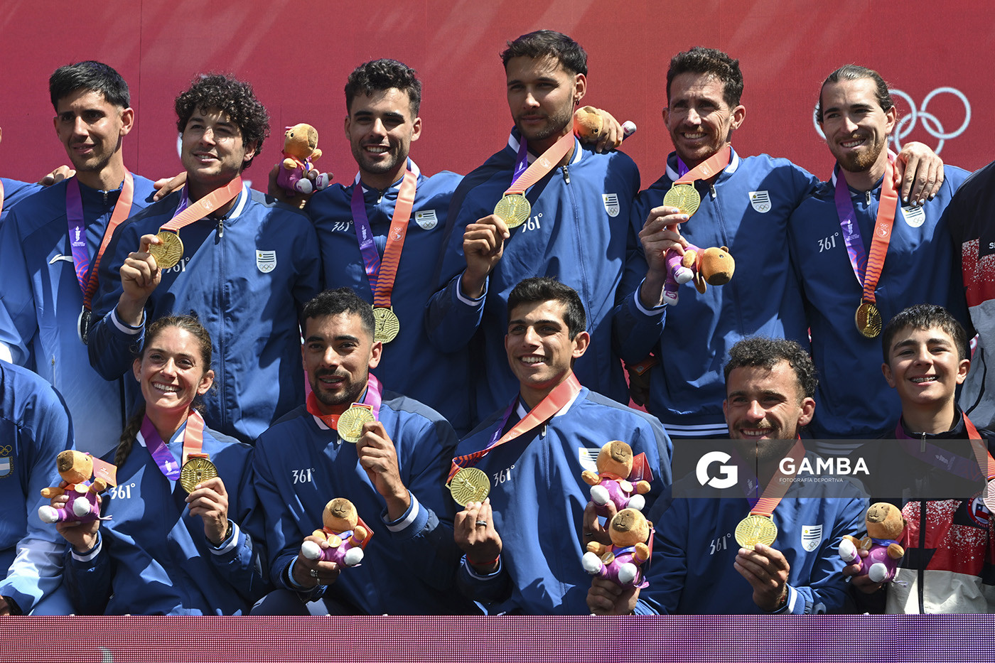 Uruguay medalla de Oro. Ocho remos largos con timonel Masculino. XIII Juegos Suramericanos Santa Fe 2026.