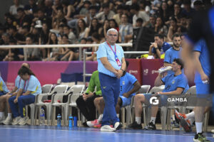 Héctor Sintas, entrenador principal de Uruguay, XIII Juegos Suramericanos Santa Fe 2026.