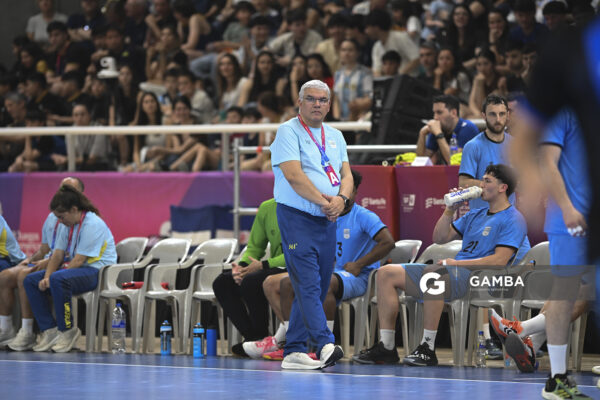 Héctor Sintas, entrenador principal de Uruguay, XIII Juegos Suramericanos Santa Fe 2026.