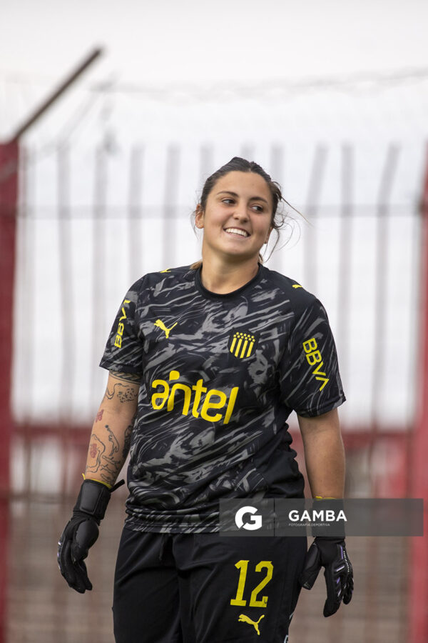 Martina Alonso, de Peñarol, Campeonato Uruguayo Femenino. Complejo Rentistas.