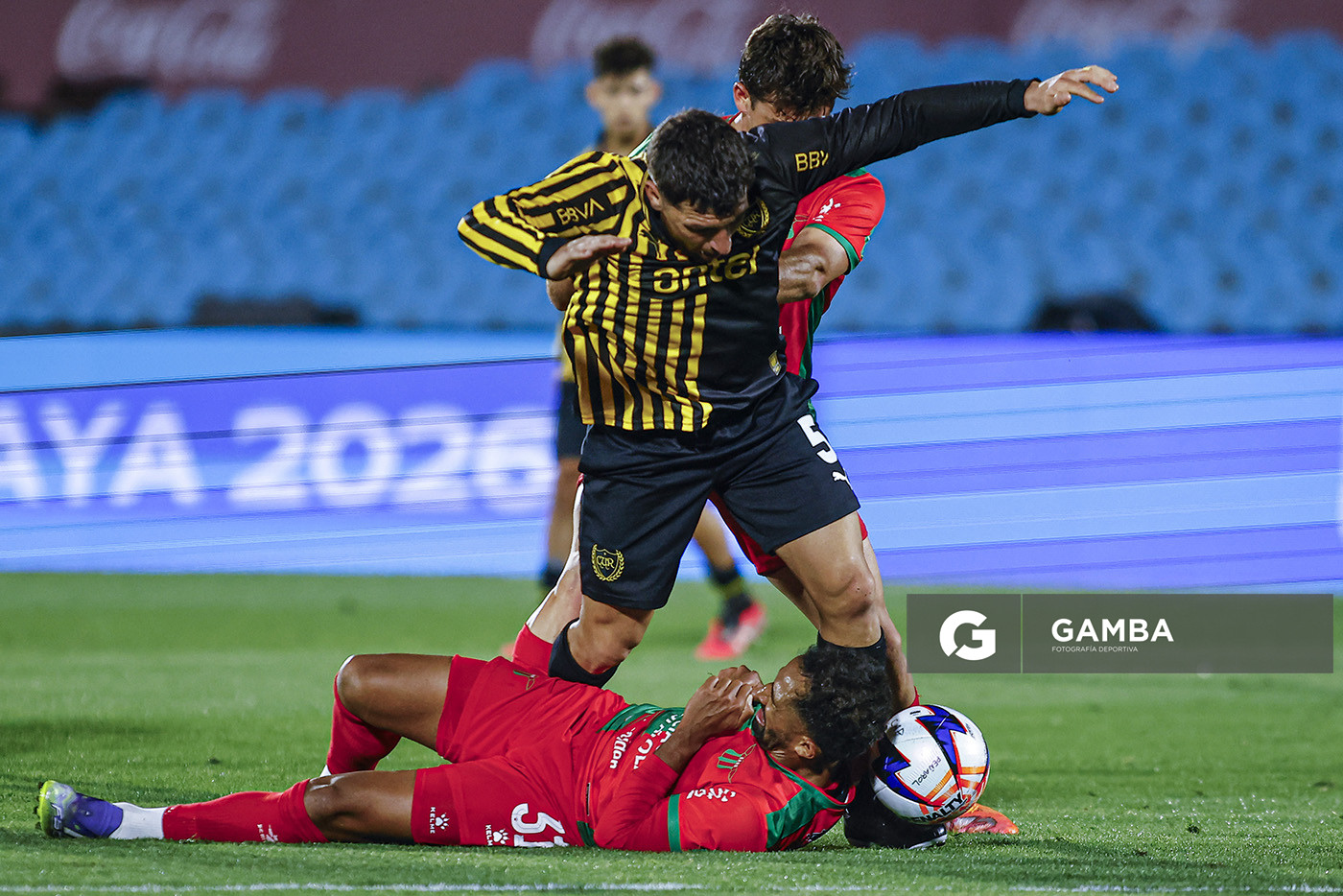 Eric Remedi, de Peñarol, Liga AUF Uruguaya. Estadio Centenario.