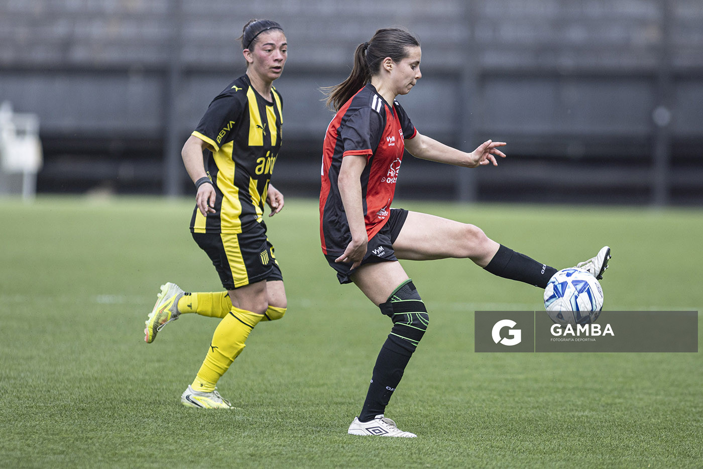 Catalina Passalacqua, de San Jacinto Albion, Campeonato Uruguayo Femenino. Estadio Campeón del Siglo.