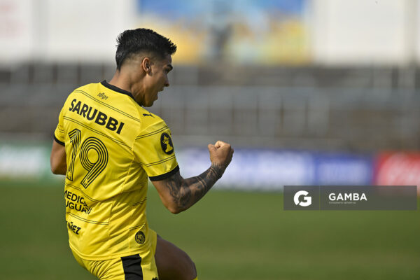 Matías Arezo, de Peñarol, Liga AUF Uruguaya. Estadio Luis Tróccoli.