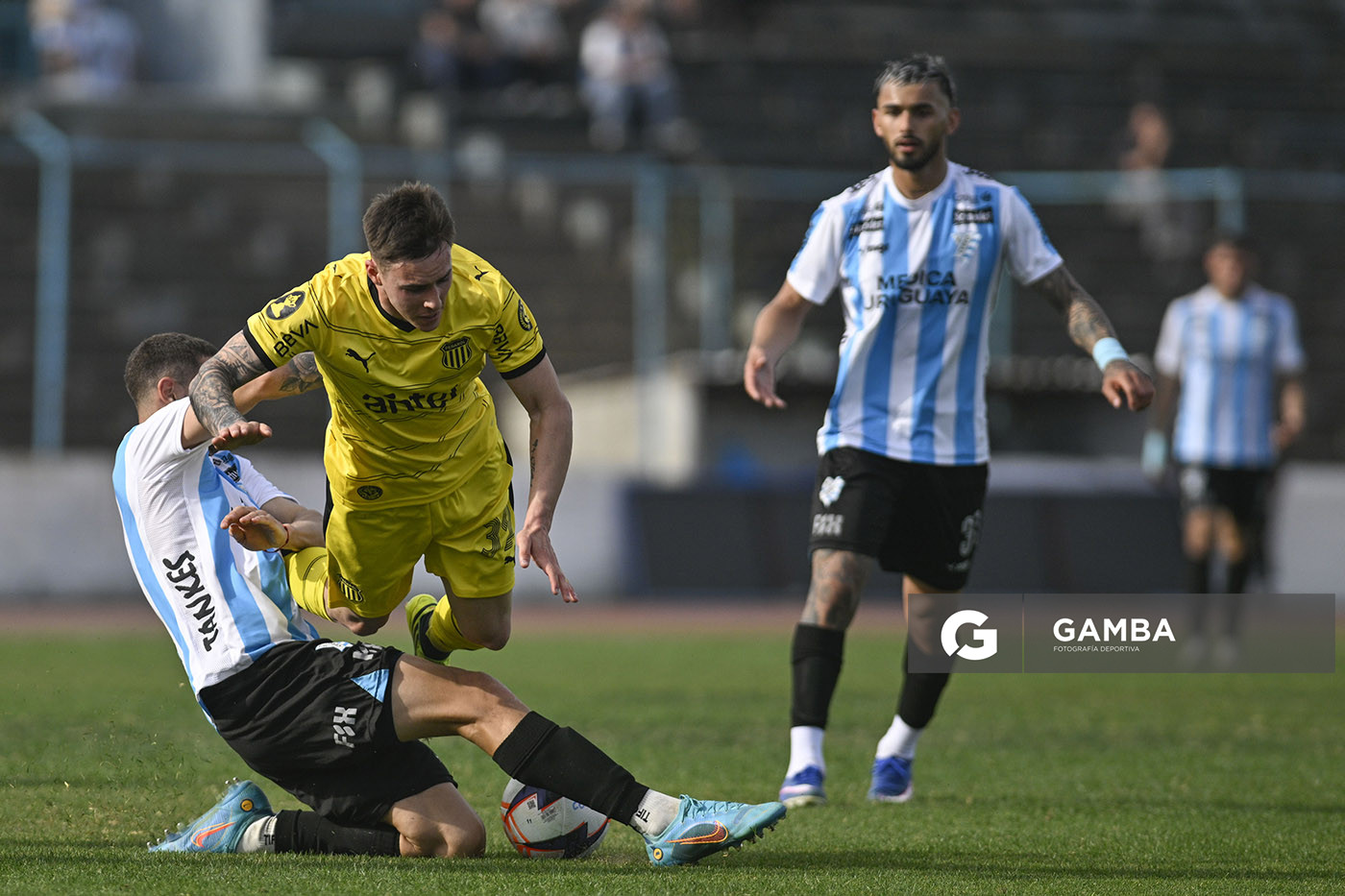 Leandro Umpiérrez, de Peñarol, Liga AUF Uruguaya. Estadio Luis Tróccoli.