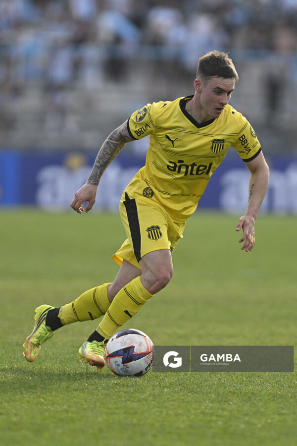 Leandro Umpiérrez, de Peñarol, Liga AUF Uruguaya. Estadio Luis Tróccoli.