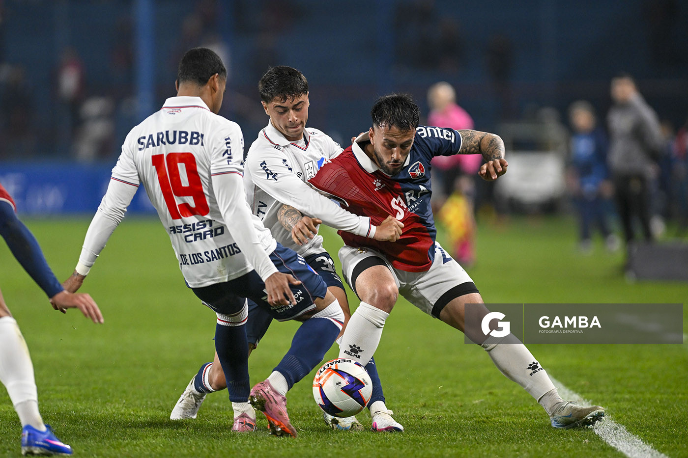 Santiago Costa, de Albion, Copa AUF Uruguay. Estadio Gran Parque Central.