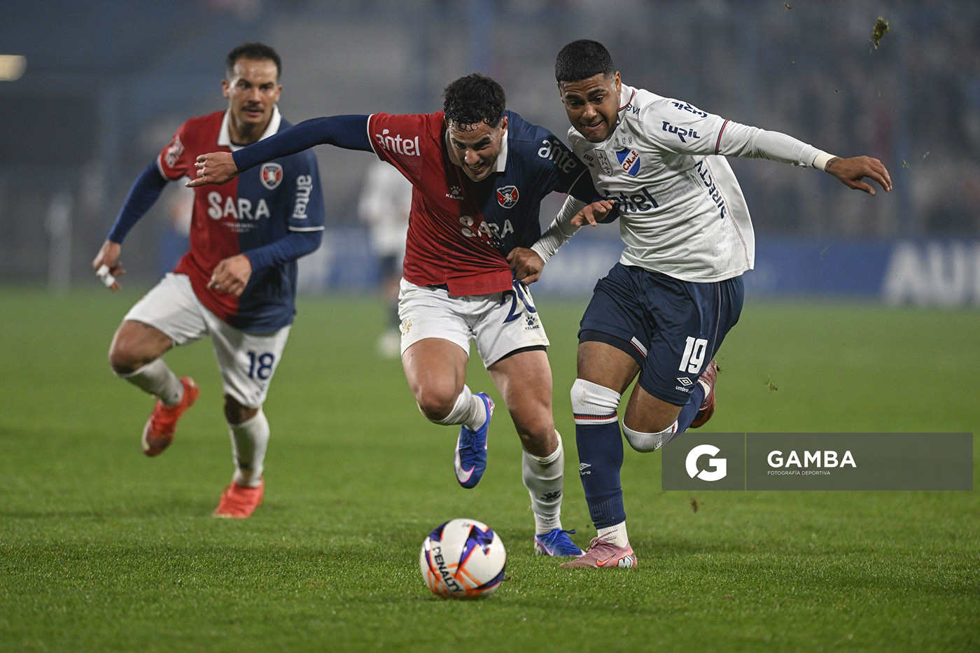 Román Gutiérrez, de Albion, Copa AUF Uruguay. Estadio Gran Parque Central.