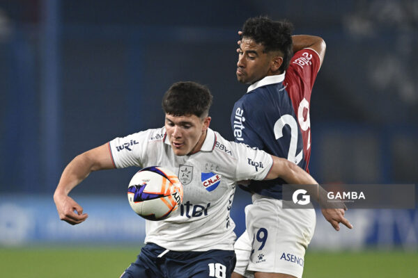 Pavel Núñez, de Nacional, Copa AUF Uruguay. Estadio Gran Parque Central.