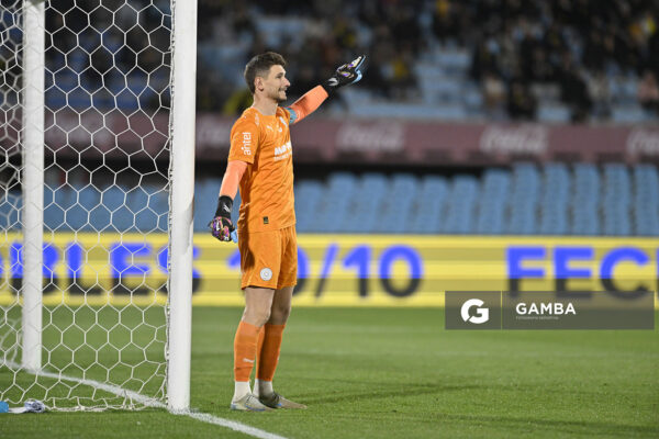 Franco Torgnascioli, golero de Montevideo City Torque, Liga AUF Uruguaya. Estadio Centenario.