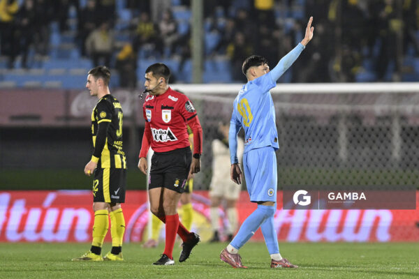 Esteban Obregón, de Montevideo City Torque, Liga AUF Uruguaya. Estadio Centenario.