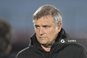 Diego Aguirre, director técnico de Peñarol, Liga AUF Uruguaya. Estadio Centenario.
