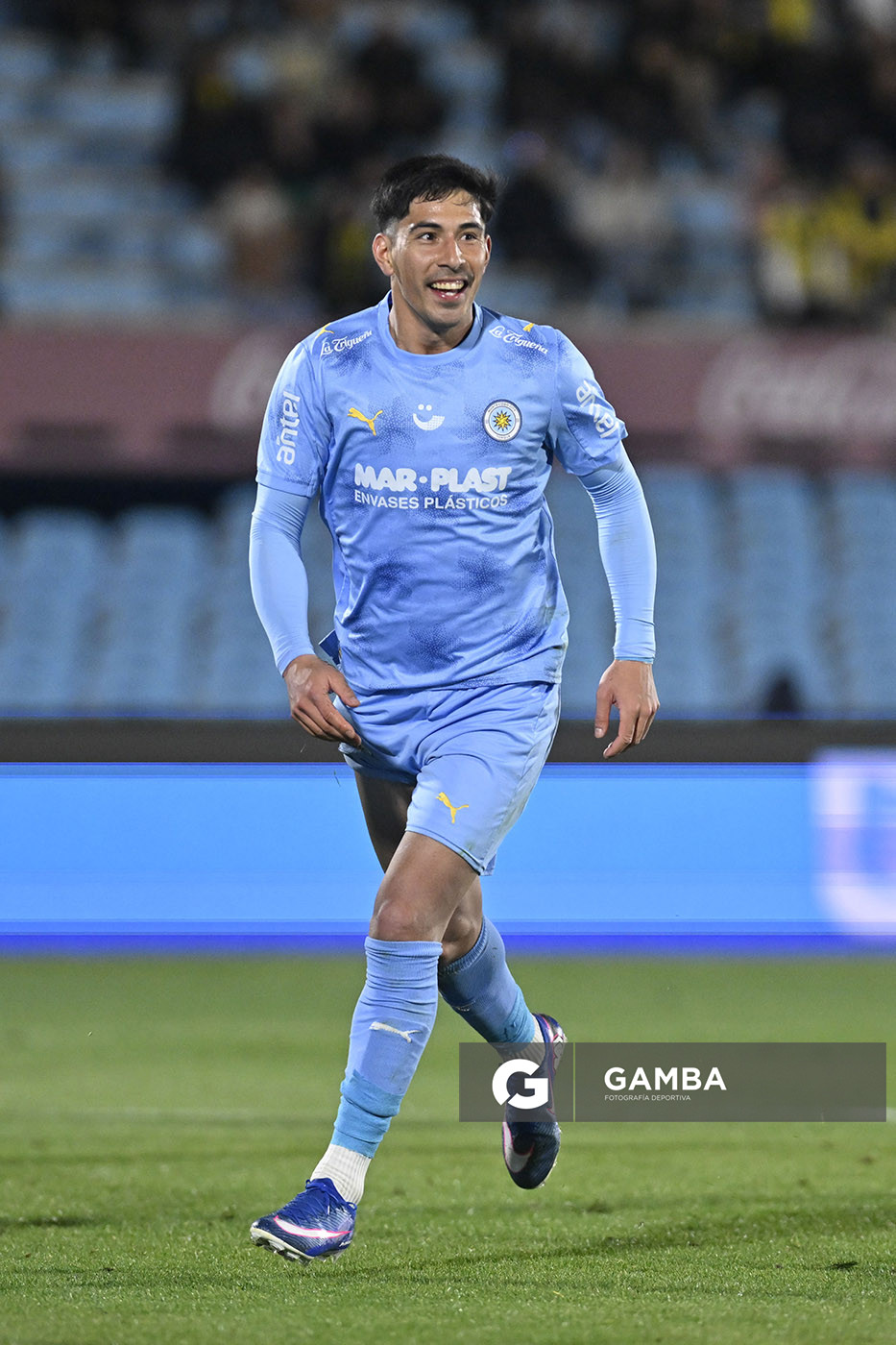 Salomón Rodríguez, de Montevideo City Torque, Liga AUF Uruguaya. Estadio Centenario.