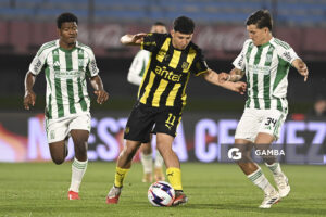 Cristian Leonel Jaime, de Peñarol, Liga AUF Uruguaya. Estadio Centenario.