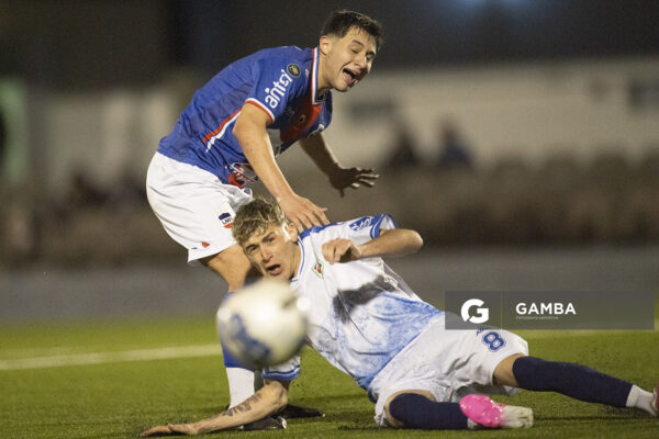 Axel Suárez, de Zona Oeste. Ignacio Blanco, de Lavalleja. 3ª Campeonato de Selecciones Sub 20 Masculina.