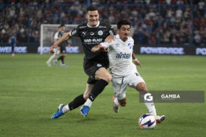 Lucas Rodríguez, de Nacional, Liga AUF Uruguaya. Estadio Gran Parque Central.