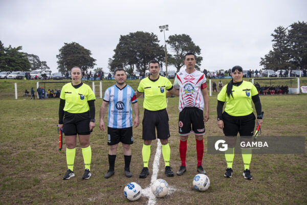 Jhony Pereira, árbitro central, Campeonato Minuano 2026. cancha de Las Delicias.