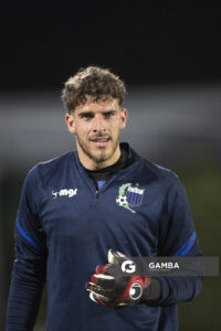 Mathías Bernatene, golero de Liverpool, Liga AUF Uruguaya. Estadio Domingo Burgueño.