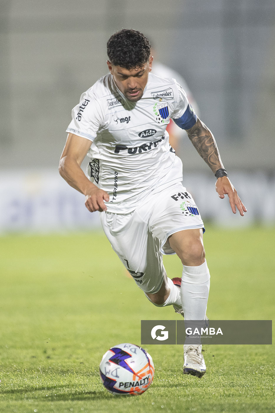 Federico Martínez, de Liverpool, Liga AUF Uruguaya. Estadio Domingo Burgueño.